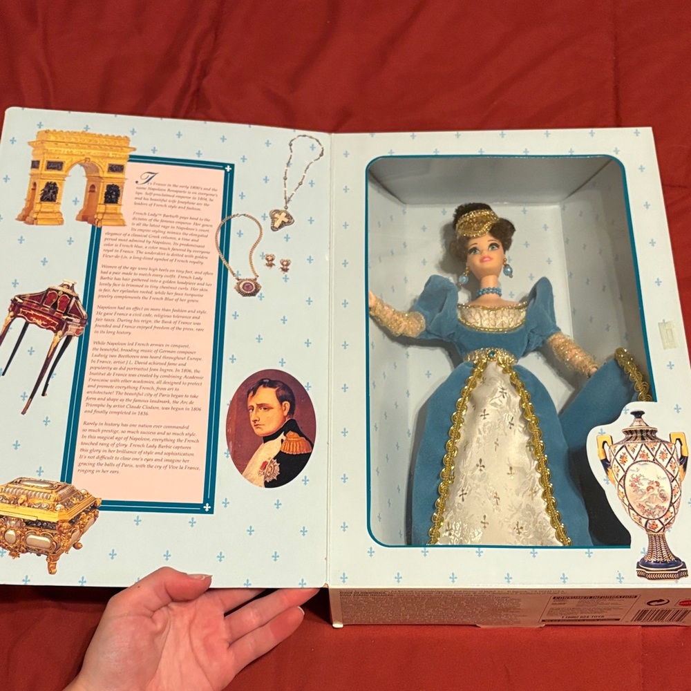1996 The Great Eras Collection French Lady Collector Barbie